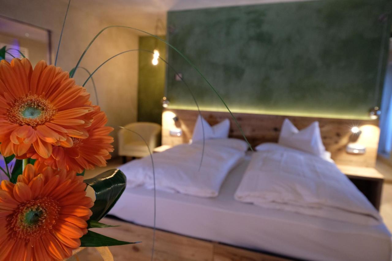 La Roccia Wellness Hotel Cavalese Extérieur photo