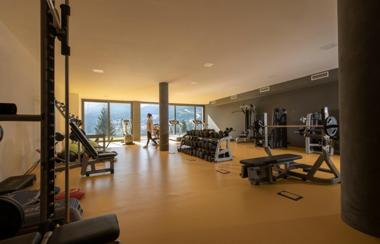 La Roccia Wellness Hotel Cavalese Extérieur photo